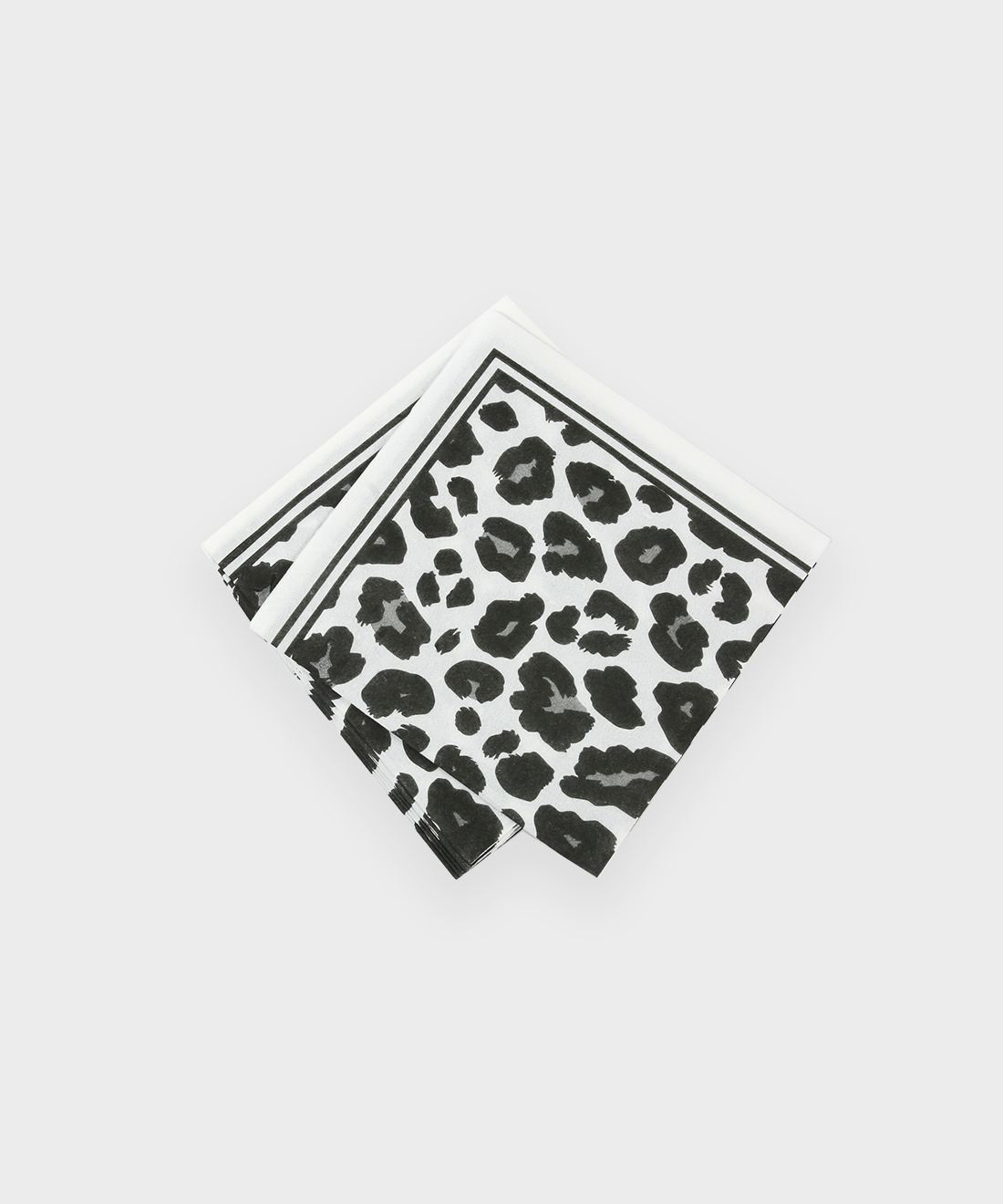 Printed Paper Napkins in Black Leopard