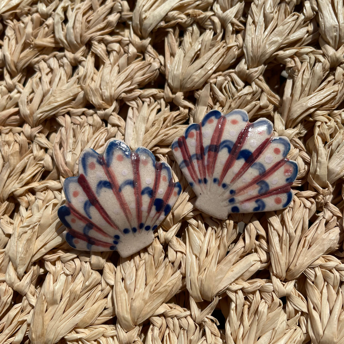 Ceramic Shell Stud Earrings - 7